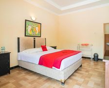 Indonesia East Java Madiun vacation rental compare prices direct by owner 26142151