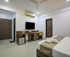 India Maharashtra Pune vacation rental compare prices direct by owner 7472938