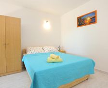Croatia Split-Dalmatia County Lokva Rogoznica vacation rental compare prices direct by owner 29966231