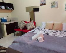 Philippines Luzon Cainta vacation rental compare prices direct by owner 25107345