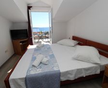 Croatia Pag Island Kolan vacation rental compare prices direct by owner 16360944