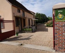 France Burgundy Chéu vacation rental compare prices direct by owner 26900565