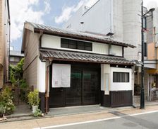 Japan Kyoto Momoyama-chō vacation rental compare prices direct by owner 26076056