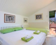 Croatia Split-Dalmatia County Pisak vacation rental compare prices direct by owner 29948284