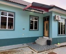 Malaysia Terengganu Kampung Kuala Besut vacation rental compare prices direct by owner 26336119