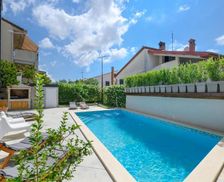 Croatia Istria Pula vacation rental compare prices direct by owner 17963787