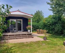 Netherlands Zeeland Ellemeet vacation rental compare prices direct by owner 14075379