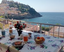 Italy Sardinia Castelsardo vacation rental compare prices direct by owner 27530606