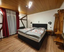 Germany Hessen Bullau vacation rental compare prices direct by owner 26396554