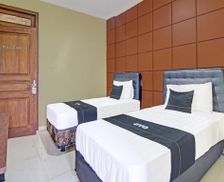 Indonesia Central Java Cilacap vacation rental compare prices direct by owner 26157050