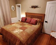 United States Indiana Nappanee vacation rental compare prices direct by owner 35085703