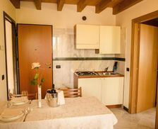 Italy Veneto Nogarole Rocca vacation rental compare prices direct by owner 18122298