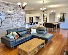 Australia Victoria Healesville vacation rental compare prices direct by owner 27002932