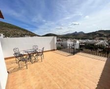 Spain Andalucía Algodonales vacation rental compare prices direct by owner 17468449