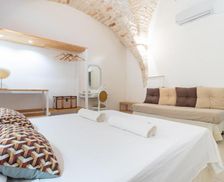 Italy Apulia Ceglie Messapica vacation rental compare prices direct by owner 26685705