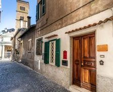 Italy Lazio Sutri vacation rental compare prices direct by owner 26221999