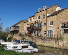 United Kingdom Huntingdonshire Saint Neots vacation rental compare prices direct by owner 18245225