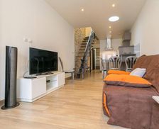 France Burgundy Dijon vacation rental compare prices direct by owner 25767811