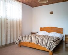 Romania Arges Lereşti vacation rental compare prices direct by owner 16806599