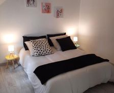 France Centre Châteauroux vacation rental compare prices direct by owner 27051512