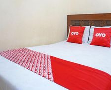 Indonesia West Java Citalang 2 vacation rental compare prices direct by owner 27477303