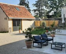 France Centre Saint-Denis-sur-Loire vacation rental compare prices direct by owner 26859259