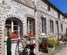 France Burgundy Vinneuf vacation rental compare prices direct by owner 29126590