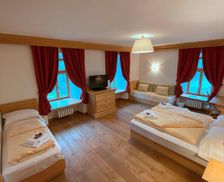 Italy Veneto Cortina dʼAmpezzo vacation rental compare prices direct by owner 16430723