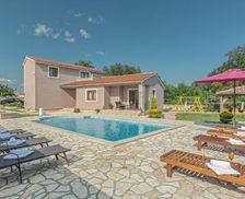 Croatia Istria Valtura vacation rental compare prices direct by owner 6373769