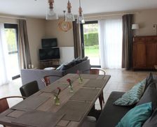 Belgium Limburg Maaseik vacation rental compare prices direct by owner 14023433