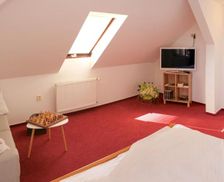 Czechia Hradec Kralove Čistá u Horek vacation rental compare prices direct by owner 16052544