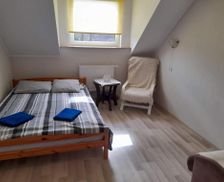 Poland Pomerania Klonowo Dolne vacation rental compare prices direct by owner 13706357