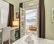 Italy Liguria Vernazza vacation rental compare prices direct by owner 16714920