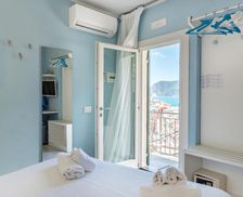 Italy Liguria Vernazza vacation rental compare prices direct by owner 15282194