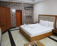 Pakistan Punjab Region Multan vacation rental compare prices direct by owner 14699392