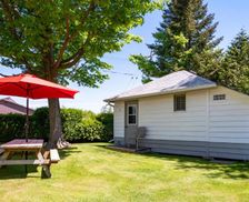 Canada Ontario Sauble Beach vacation rental compare prices direct by owner 18692739
