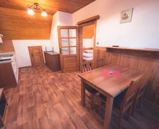 Czechia South Bohemia Šumavské Hoštice vacation rental compare prices direct by owner 12997643