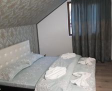 Romania Mehedinti Sviniţa vacation rental compare prices direct by owner 18207504