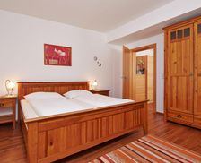 Austria Tyrol Mayrhofen vacation rental compare prices direct by owner 19453767