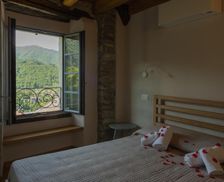 Italy Lombardy Faggeto Lario vacation rental compare prices direct by owner 18773031