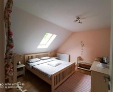 Romania Neamţ Dămuc vacation rental compare prices direct by owner 18197236