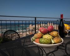 Italy Sicily Castellammare del Golfo vacation rental compare prices direct by owner 29874682