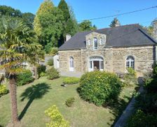 France Brittany Pontivy vacation rental compare prices direct by owner 14141702