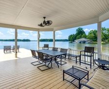 United States Virginia Glenora vacation rental compare prices direct by owner 193426