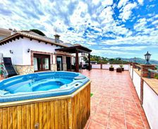 Spain Andalucía Canillas de Albaida vacation rental compare prices direct by owner 18694655