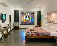 India Rajasthan Udaipur vacation rental compare prices direct by owner 7294876