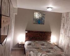 France Burgundy Saint-Sernin-du-Bois vacation rental compare prices direct by owner 14156146