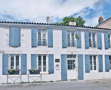 France  La Jarrie vacation rental compare prices direct by owner 16403377