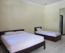 Indonesia Central Java Solo vacation rental compare prices direct by owner 14203838