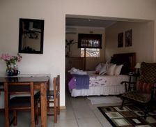 South Africa KwaZulu-Natal Ladysmith vacation rental compare prices direct by owner 19171327